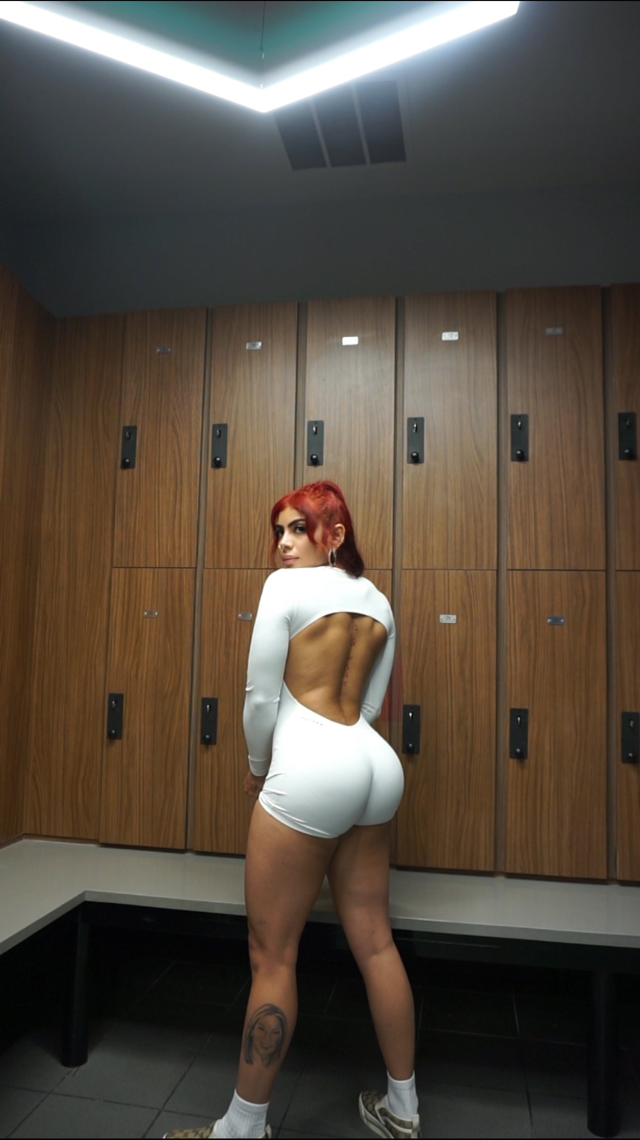 Long sleeve blackless bodysuit ( white )