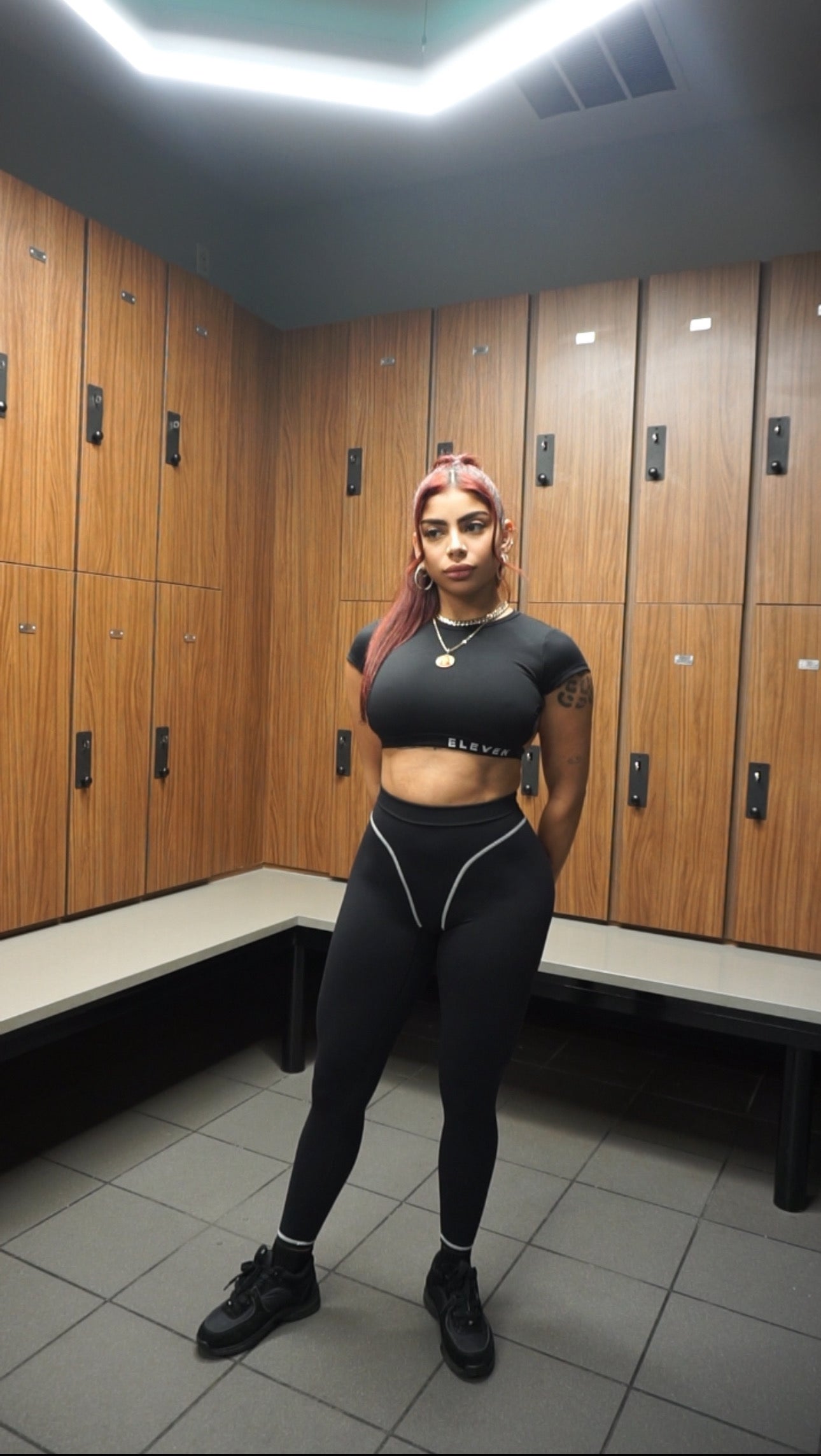 Round Neck Short Sleeve Backless Top Longline Fitness Active Top Naked Feeling Spandex Sports Crop