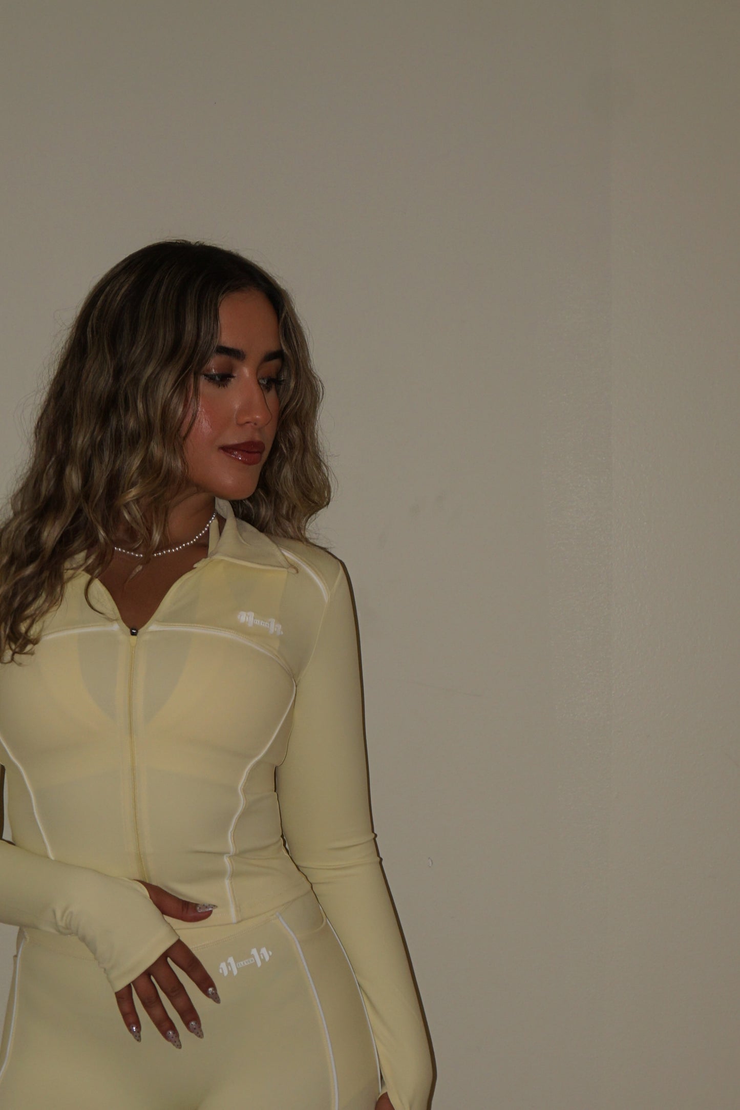 A New Seamless Zip jacket